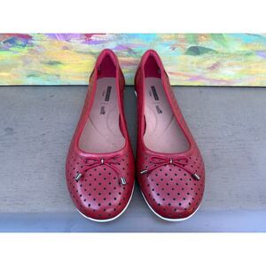 Clarks Collection Red Ballet Flats • Women’s Size 9 Wide • Cushioned Comfort